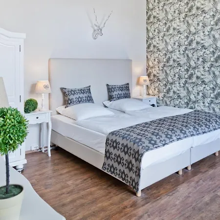 Apartement Apartment *